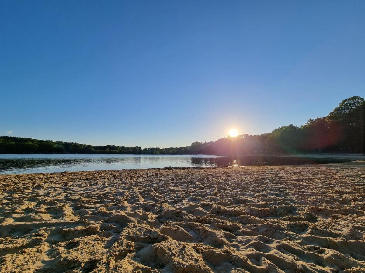 La Tiny Proche Lac Et Foret 锡耶勒纪尧姆 外观 照片