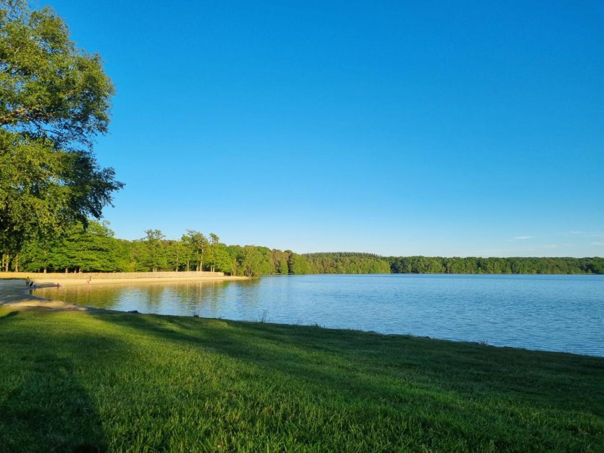 La Tiny Proche Lac Et Foret 锡耶勒纪尧姆 外观 照片